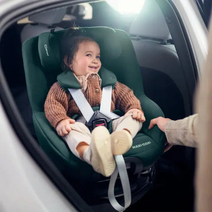 Car Seat Laws in the UK: What To Know For Transporting Your Child | Natural Baby Shower