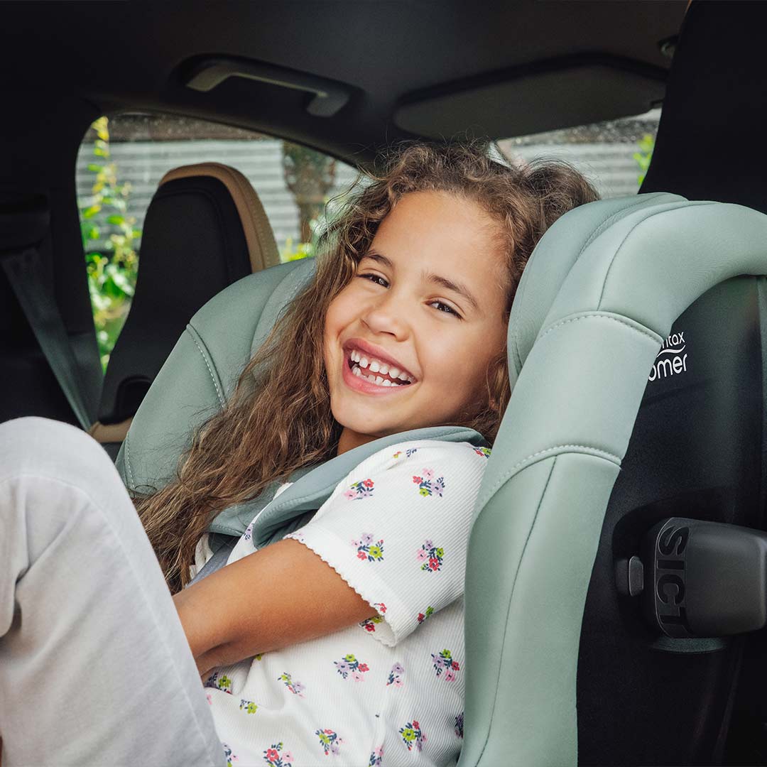 britax-max-safe-lifestyle-3-Natural Baby Shower