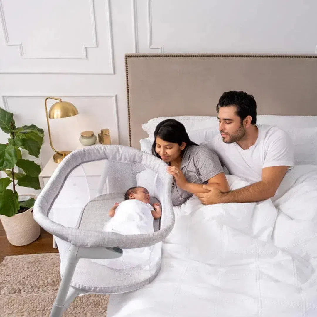 halo-bassinet-flex-sleeper-heather-weave-lifestyle_ff09f345-5af0-4d6c-930f-21b53203ffd9-Natural Baby Shower