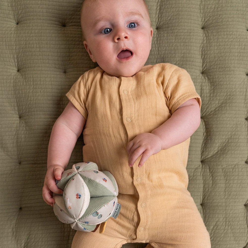 Little Dutch Gripping Ball - Little Farm-Baby Sensory-Little Farm- | Natural Baby Shower