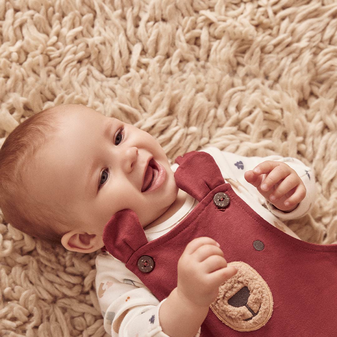 mori-bear-sherpa-dungarees-red-jam-lifestyle_4bb36953-b025-45b5-8b30-a93a1bf6e934-Natural Baby Shower