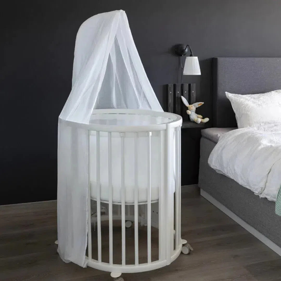 stokke-sleepi-v3-mini-crib-white-lifestyle_1800x1800_7edd4c8a-b754-4f63-946e-ad1f54248ce0-Natural Baby Shower