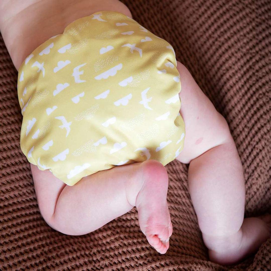 totsbots-wrap-above-the-clouds-lifestyle-5_086869d9-c28d-45f1-8c49-ef66c62bd551-Natural Baby Shower