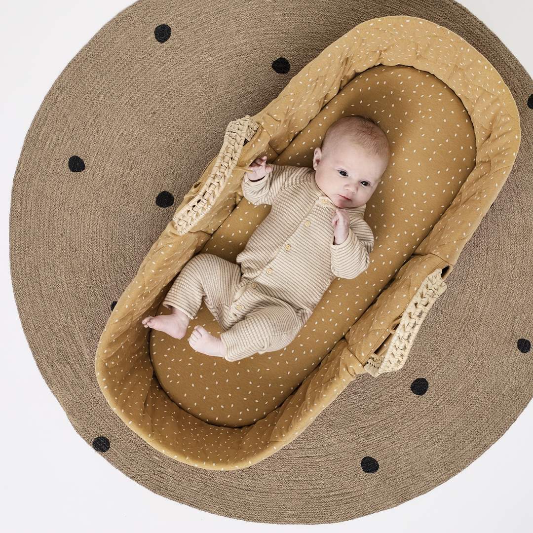 The Little Green Sheep Quilted Moses Basket Bundle - Honey Rice-Moses Baskets- | Natural Baby Shower