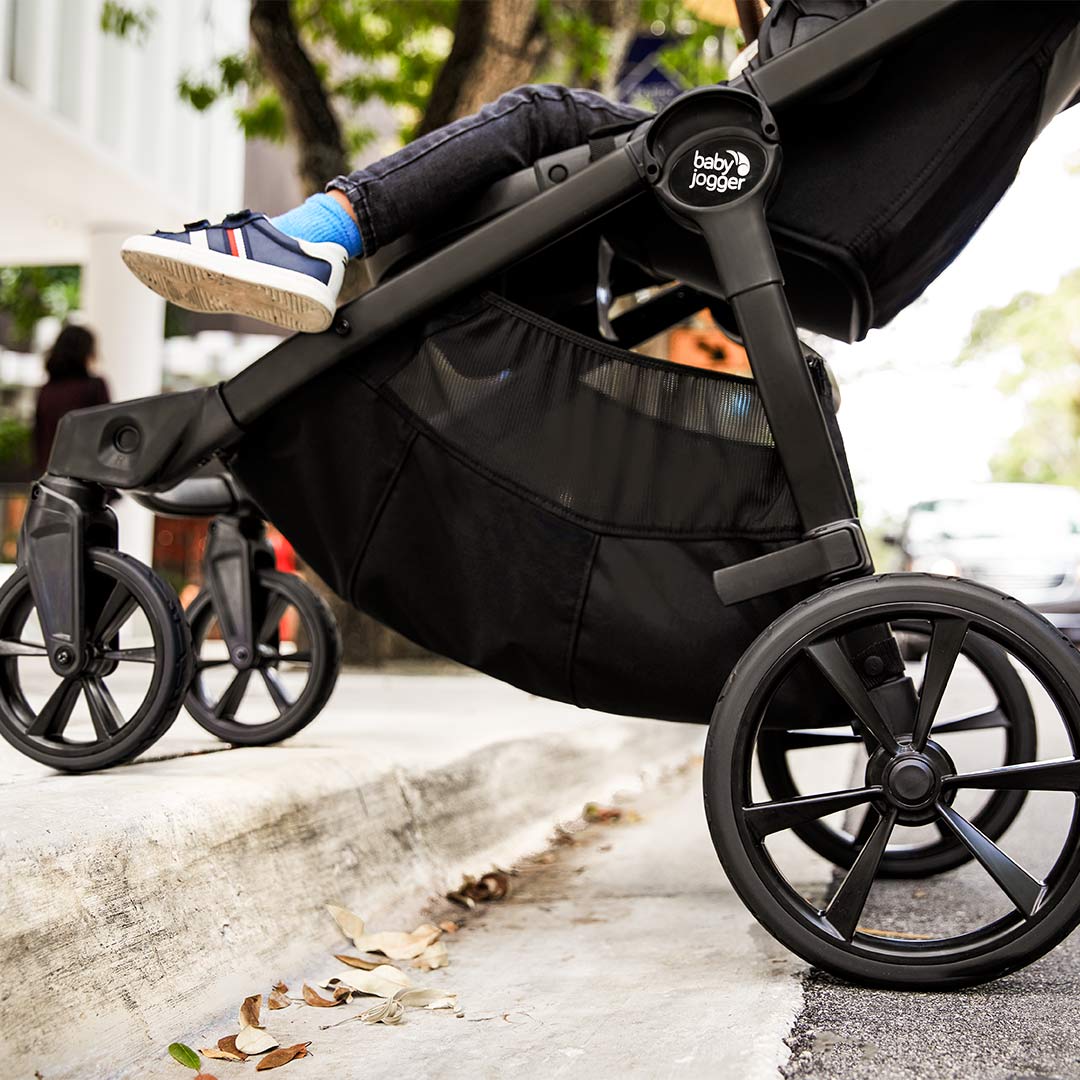 Baby Jogger Select 2 Bundle Stroller + Carrycot + Weather Shield R