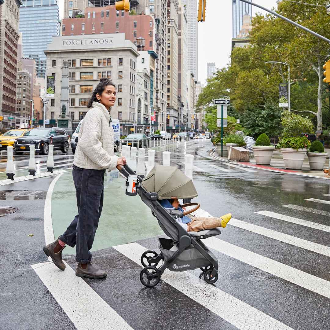 Ergobaby Metro+ Deluxe Compact Stroller - Empire State Green-Strollers-Empire State Green- | Natural Baby Shower