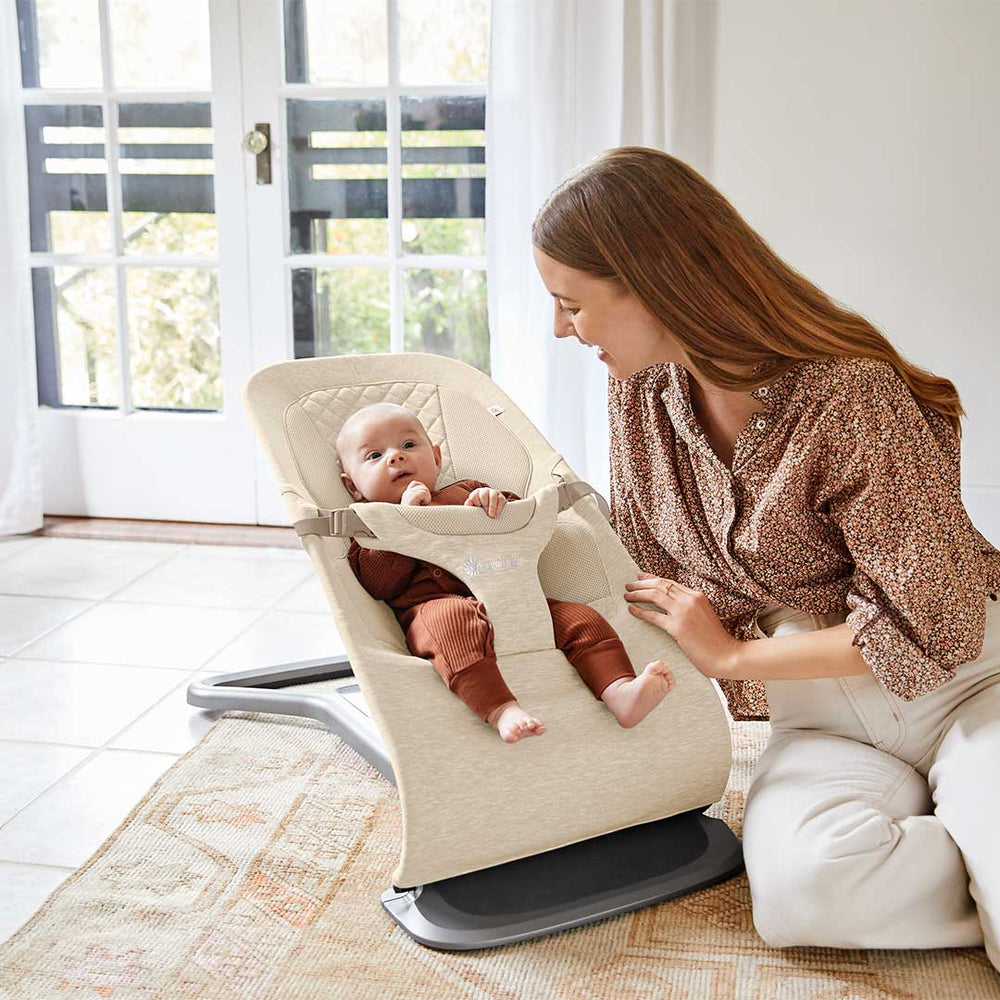 Ergobaby Evolve Baby Bouncer - Cream-Baby Bouncers-With Toy Bar- | Natural Baby Shower