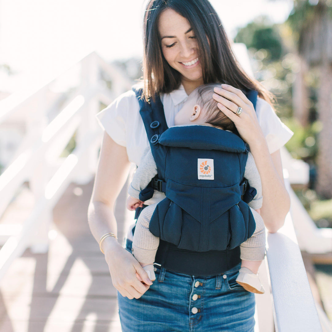 How to Check your Baby’s Position in a Baby Carrier - Natural Baby Shower
