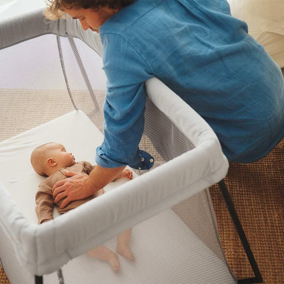 The Solution to Safe Sleep While Travelling | Natural Baby Shower