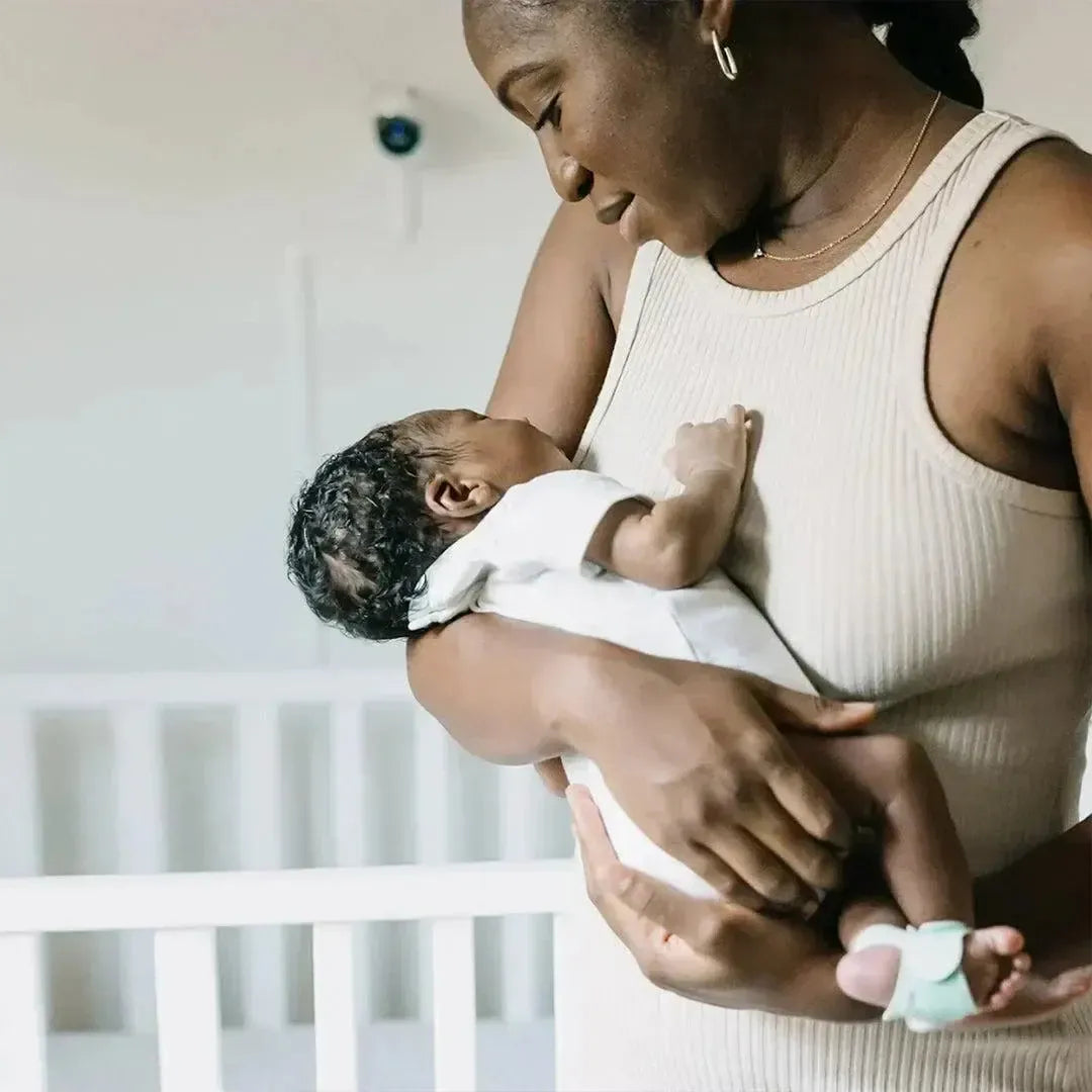 5 Ways the Owlet Dream Sock Brings Peace of Mind to Parents | Natural Baby Shower