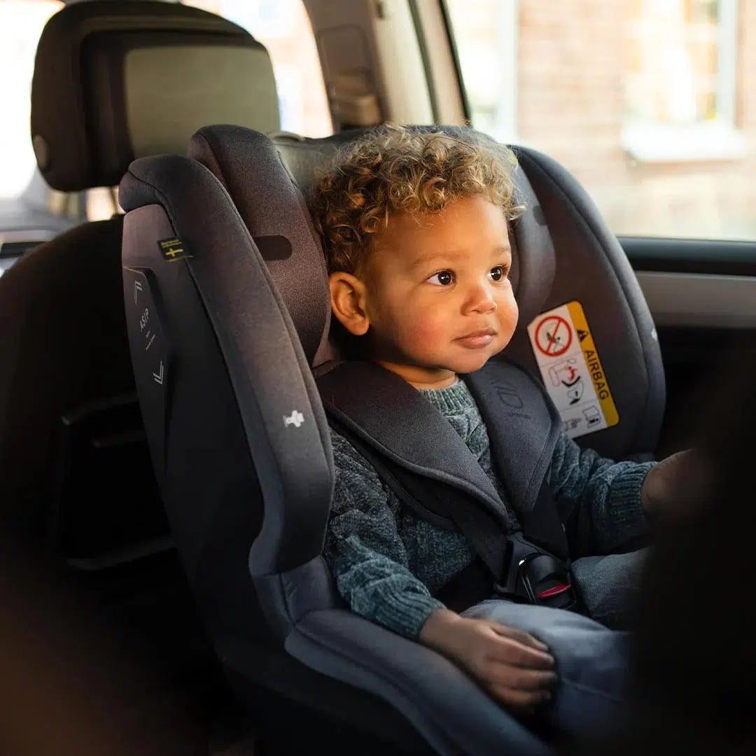Axkid Car Seats: The future is rear-facing | Natural Baby Shower