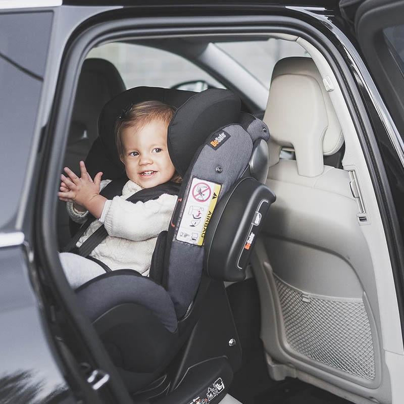 Why Choose Rear-Facing Car Seats? - Natural Baby Shower