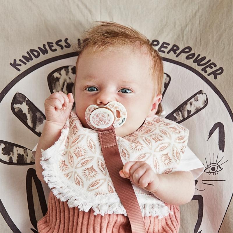 How to choose the perfect pacifier - Natural Baby Shower