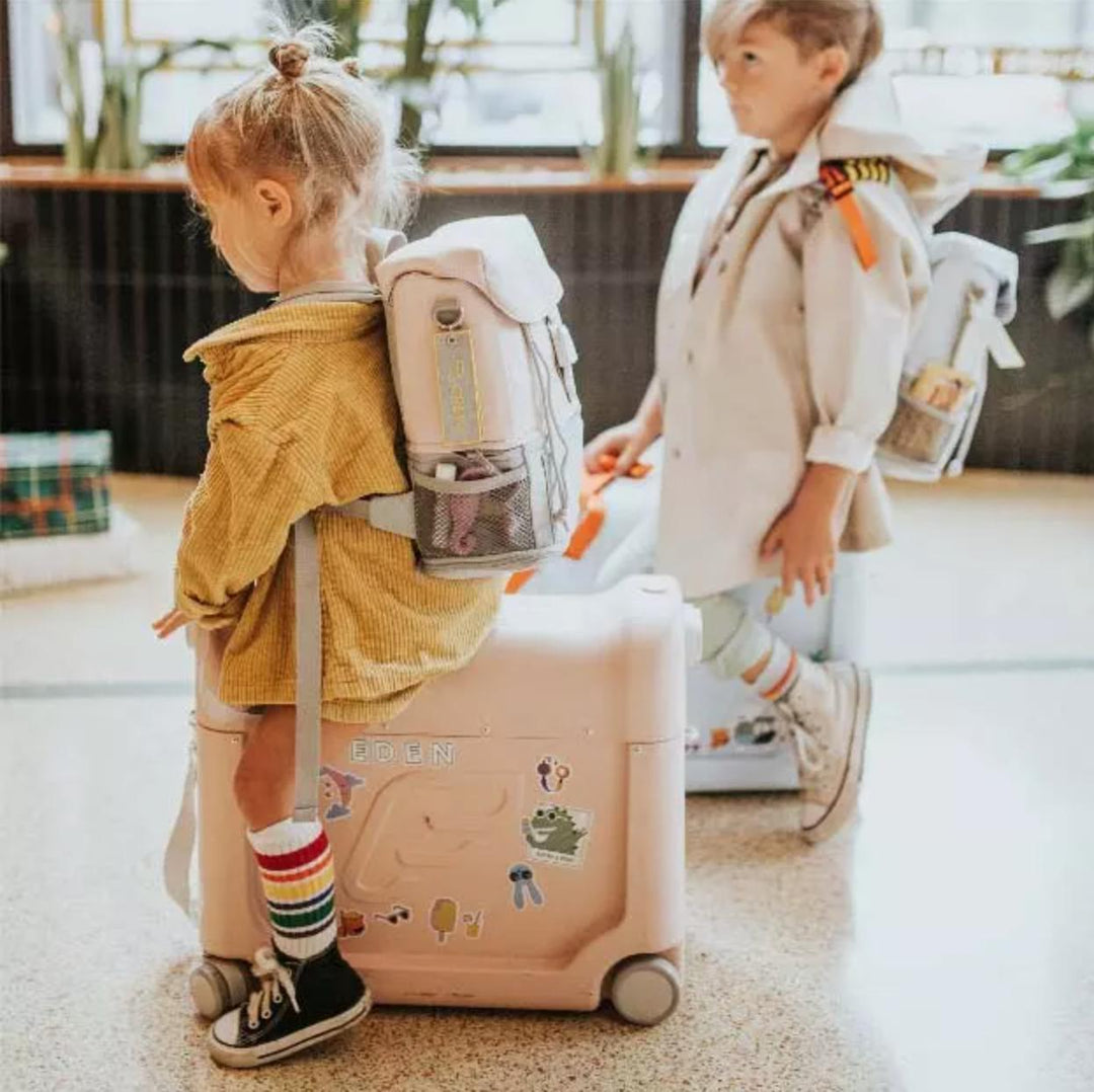 Travelling abroad with a baby | Natural Baby Shower
