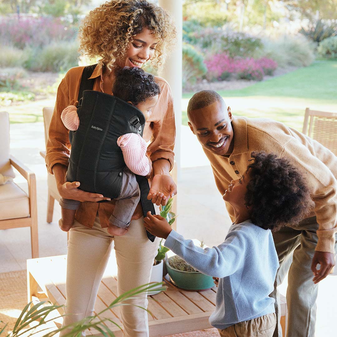 10 Best Baby Carriers for Newborns | Natural Baby Shower