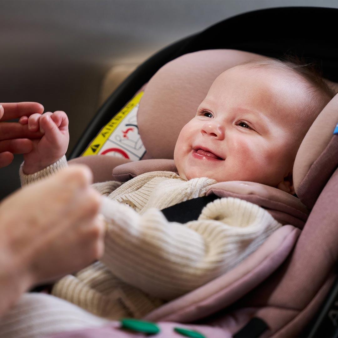 How to Fit a Newborn Car Seat in Your Car