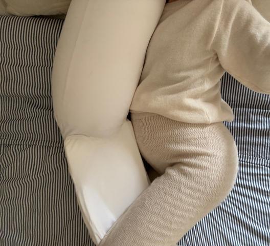 SnüzCurve Pregnancy Pillow - Parent Approved | Natural Baby Shower
