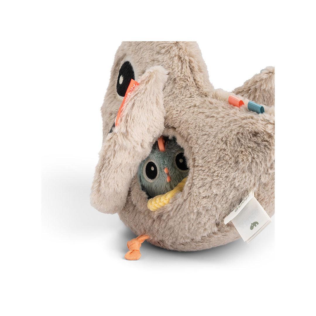 Done by Deer Hide and Seek Activity Toy Clucky - Beige-Baby Sensory-Beige- | Natural Baby Shower
