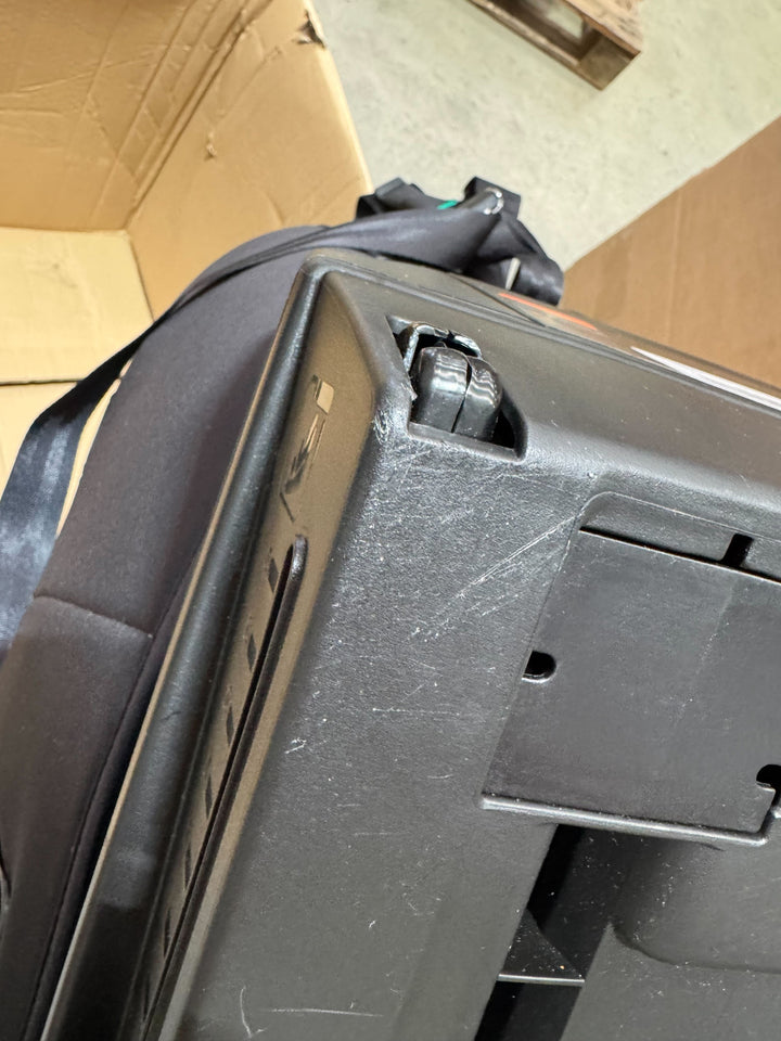 Outlet - Britax Römer Advansafix Pro Car Seat - Deep Black - Classic-Car Seats-Deep Black- | Natural Baby Shower