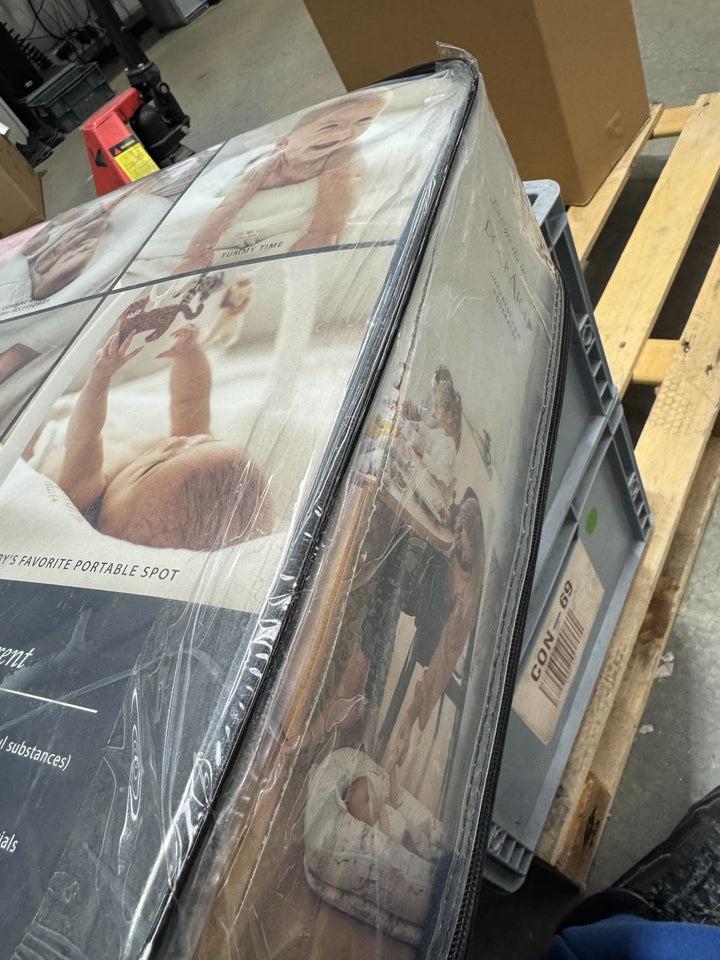 Outlet - DockATot Deluxe+ Dock - Blossom Chambray-Baby Nests-Blossom Chambray- | Natural Baby Shower