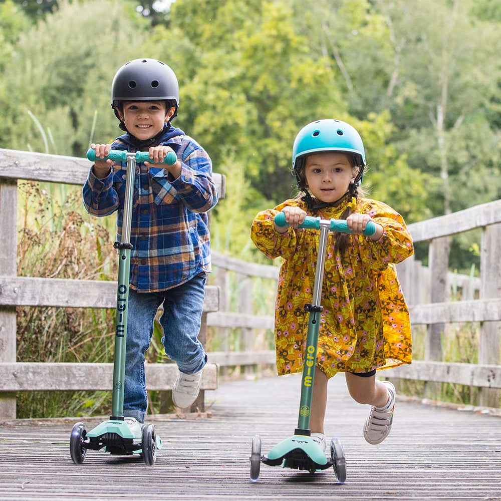 Micro Scooters Deluxe Mini Eco Scooter - Mint LED-Scooters-Mint LED- | Natural Baby Shower