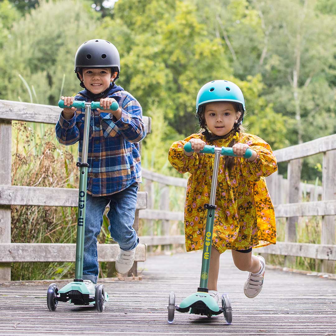Micro Scooters Deluxe Mini Eco Scooter - Mint LED-Scooters-Mint LED- | Natural Baby Shower
