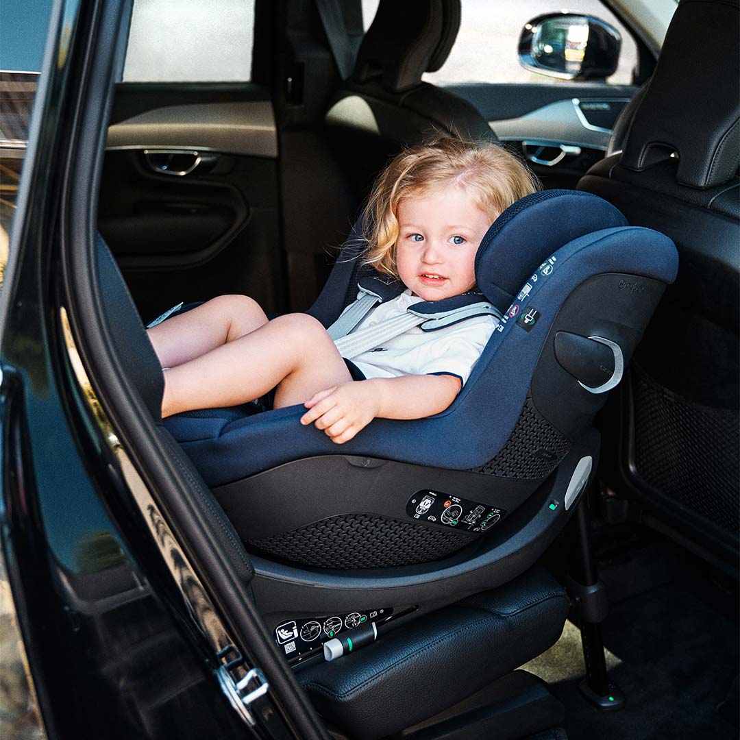 CYBEX Sirona Gi i-Size Plus Car Seat Almond Beige