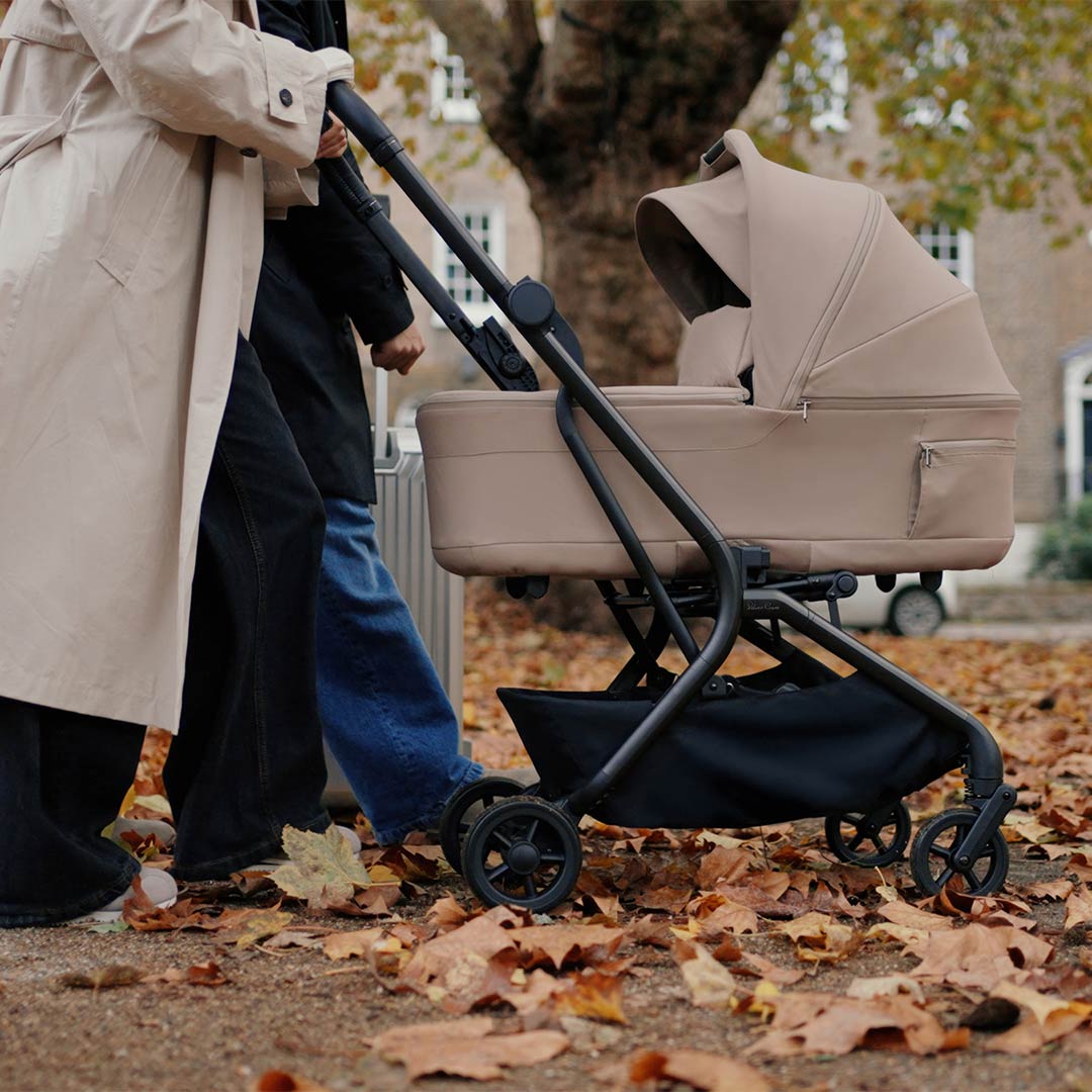 Silver-Cross-Nia-Lifestyle-1 | Natural Baby Shower