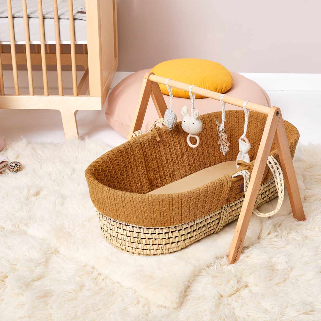 The-Little-Green-Sheep-Organic-Knitted-Moses-Basket-_-Mattress-Honey-1_1800x1800_2ed0cbf0-fa87-42cb-8530-27155046af31-Natural Baby Shower