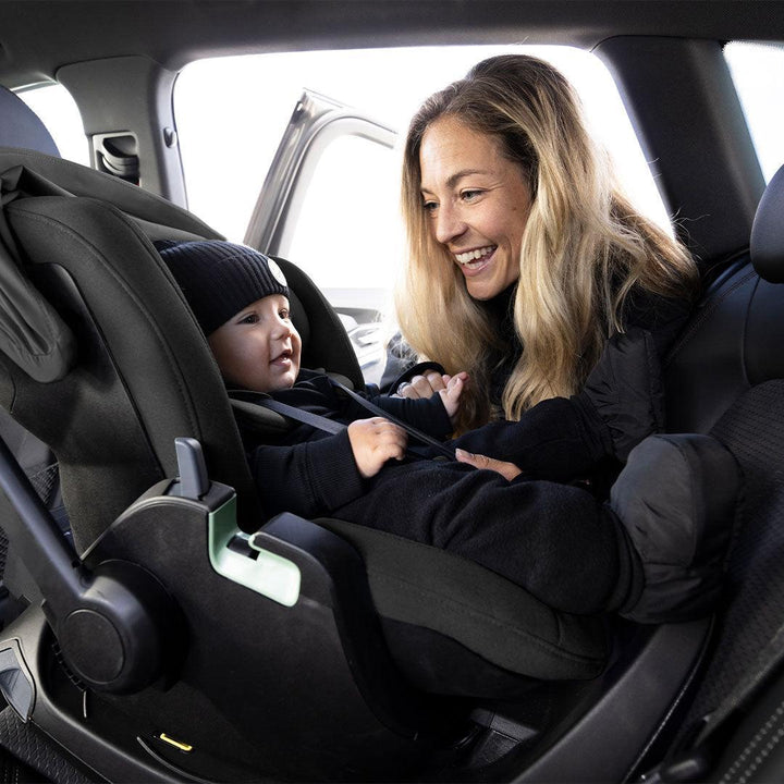 Thule Maple Infant Car Seat - Black-Car Seats-Black- | Natural Baby Shower