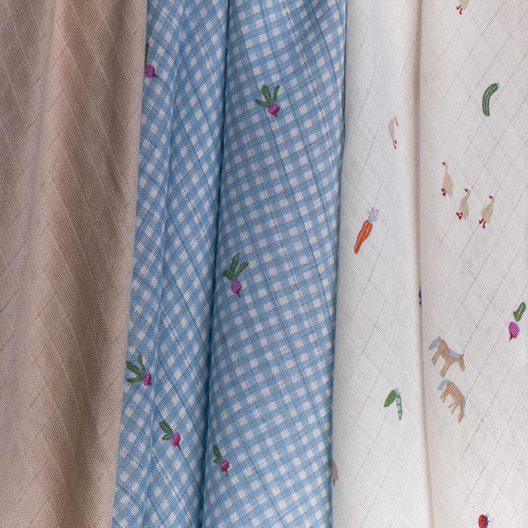Avery Row Organic Baby Muslin Squares Set of 3 - Little Farm-Muslin Squares-Little Farm- | Natural Baby Shower