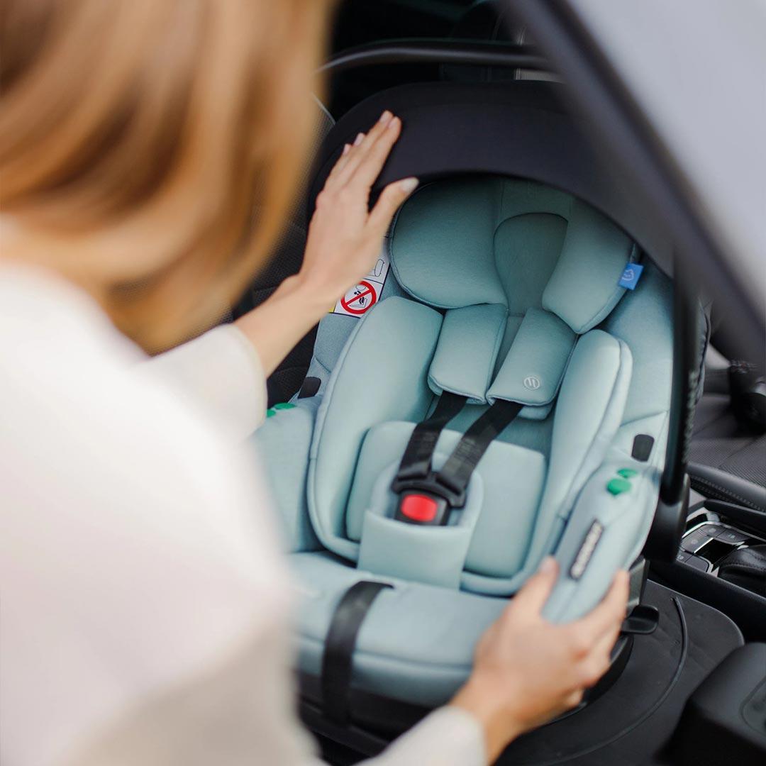 Avionaut Pixel Pro 2.0C Infant Carrier Car Seat - Black-Car Seats-No Base- | Natural Baby Shower