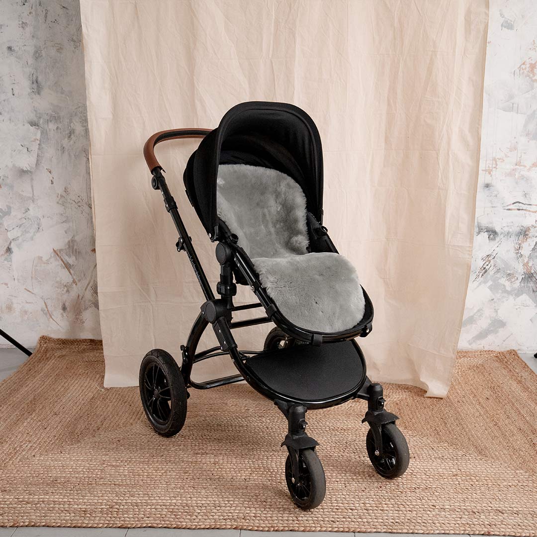 baa-baby-buggy-style-liner-grey-lifestyle_9e4f5165-4a19-415b-8ada-c810bcf2a54c | Natural Baby Shower