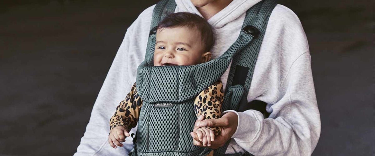babybjorn-baby-carriers-collection-banner-Natural Baby Shower