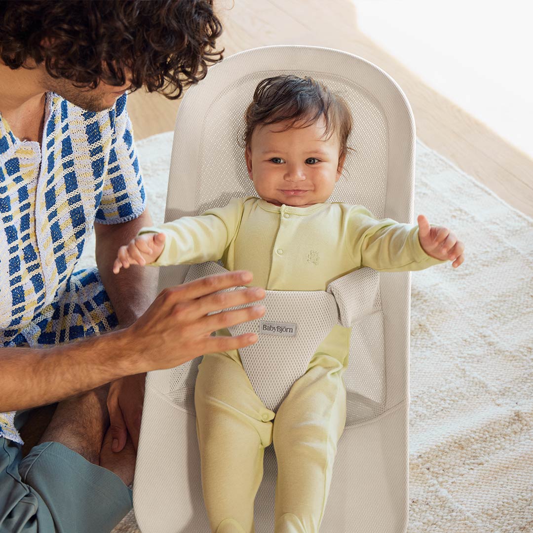 BabyBjörn Begin Baby Bouncer Airy Mesh - Cream-Baby Bouncers-Without Toy Bar- | Natural Baby Shower