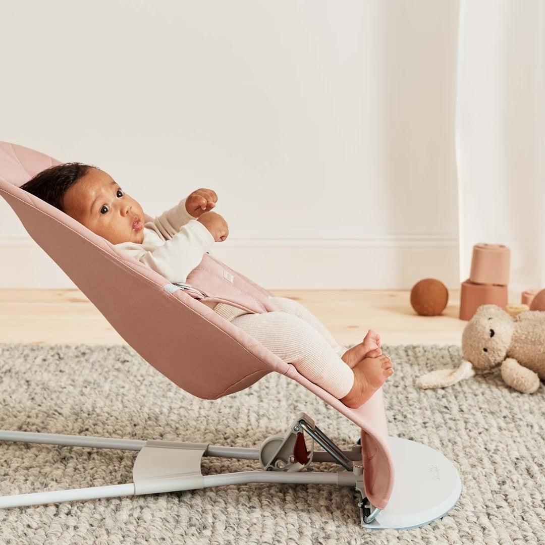BabyBjörn Bliss Woven Petal Quilt Baby Bouncer