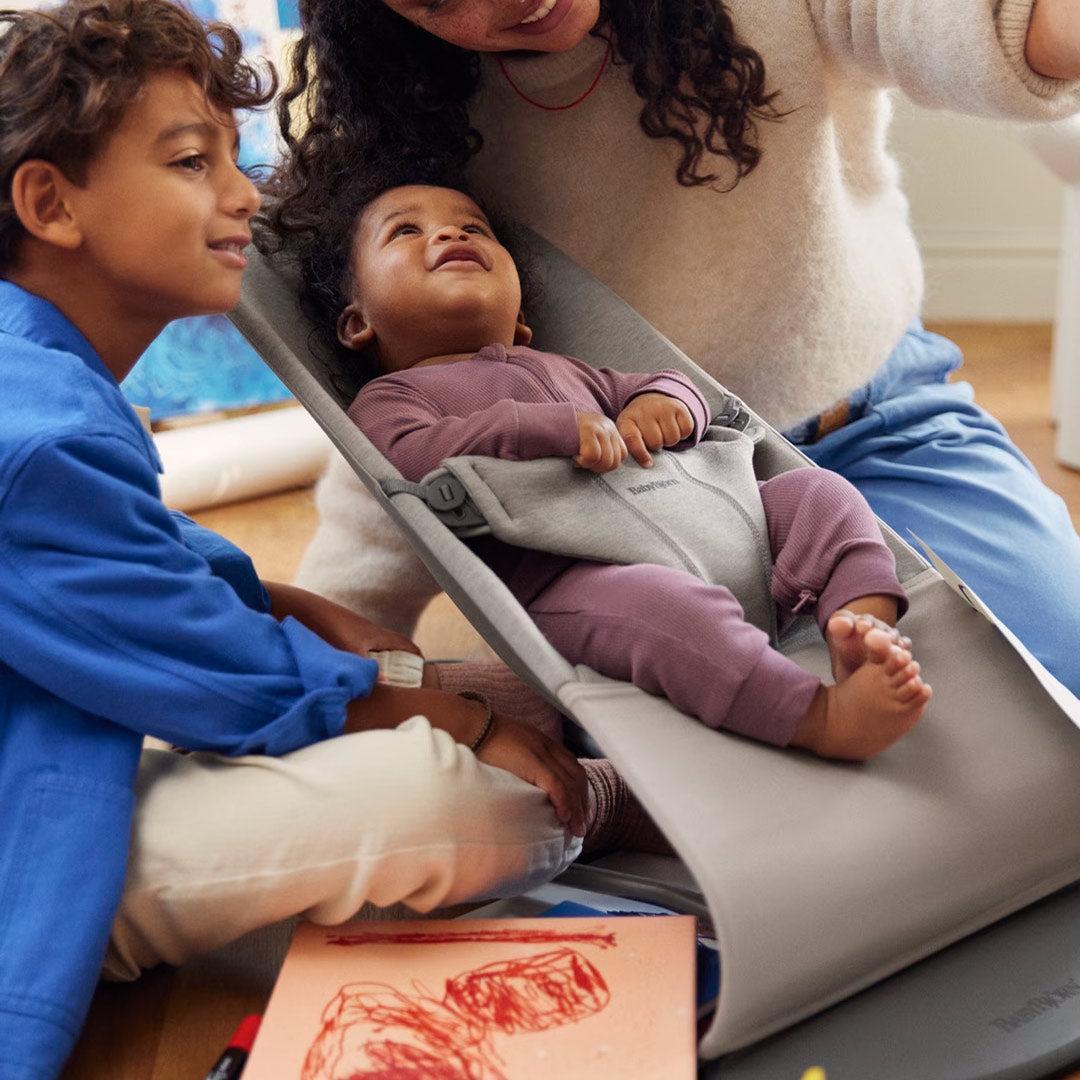 BabyBjorn Bouncer Bliss 3D Jersey Sand Grey - Main Image