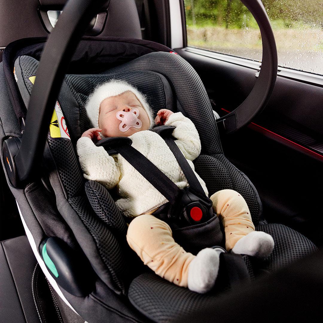 BeSafe Go Beyond Car Seat Black Softbreeze