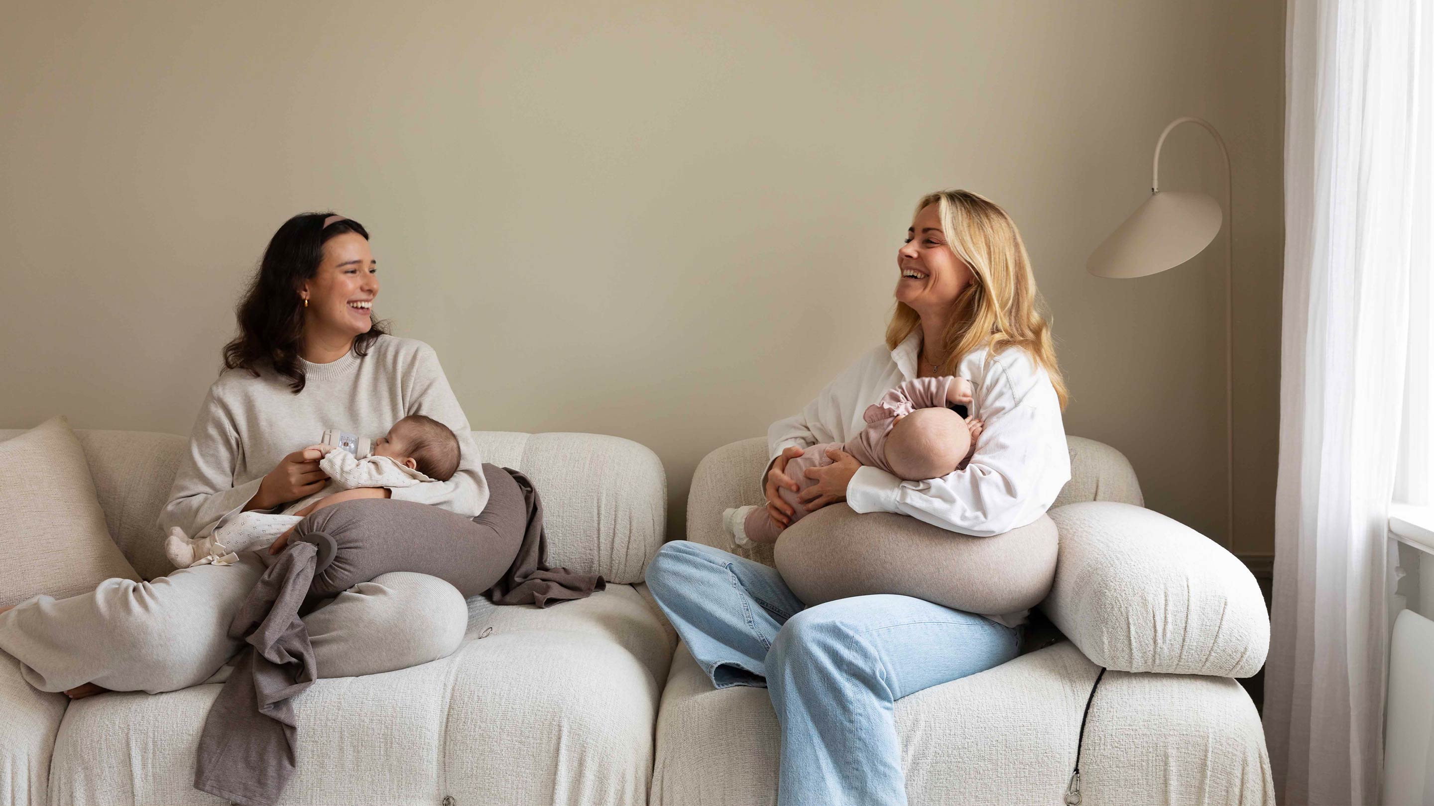 breastfeeding-hero-banner | Natural Baby Shower