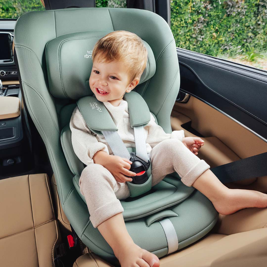 britax-max-safe-lifestyle-2-Natural Baby Shower