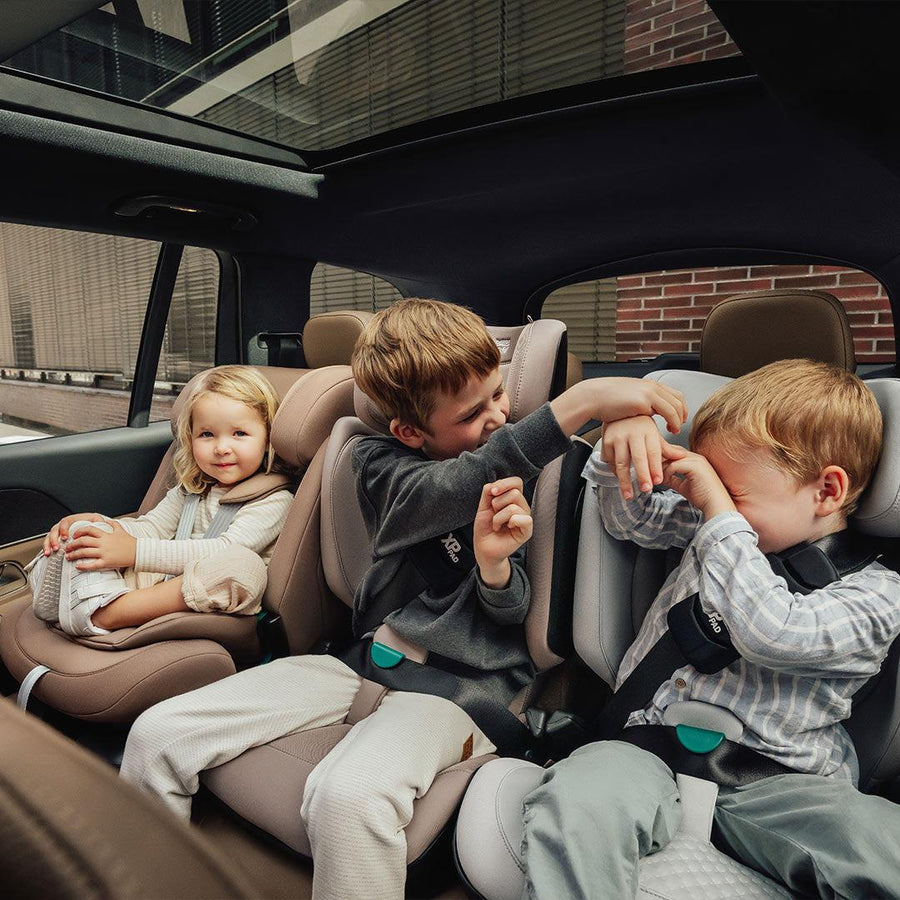 Britax Römer Kidfix Pro Car Seat Carbon Black Style Natural Baby