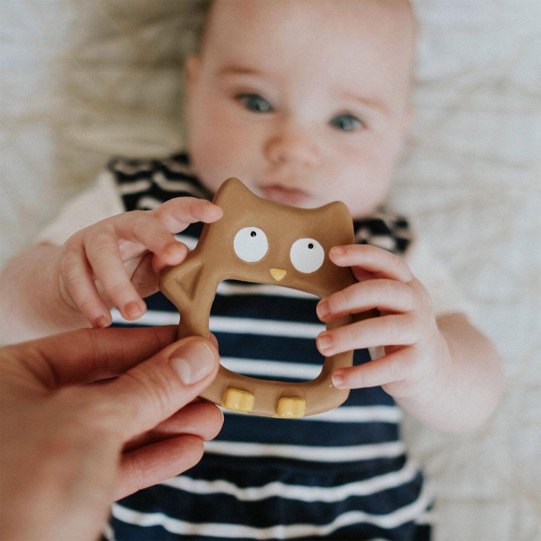 Cloud and Cuckoo My Friend Hoot Teether - Brown-Teethers-Brown-0-3+ | Natural Baby Shower