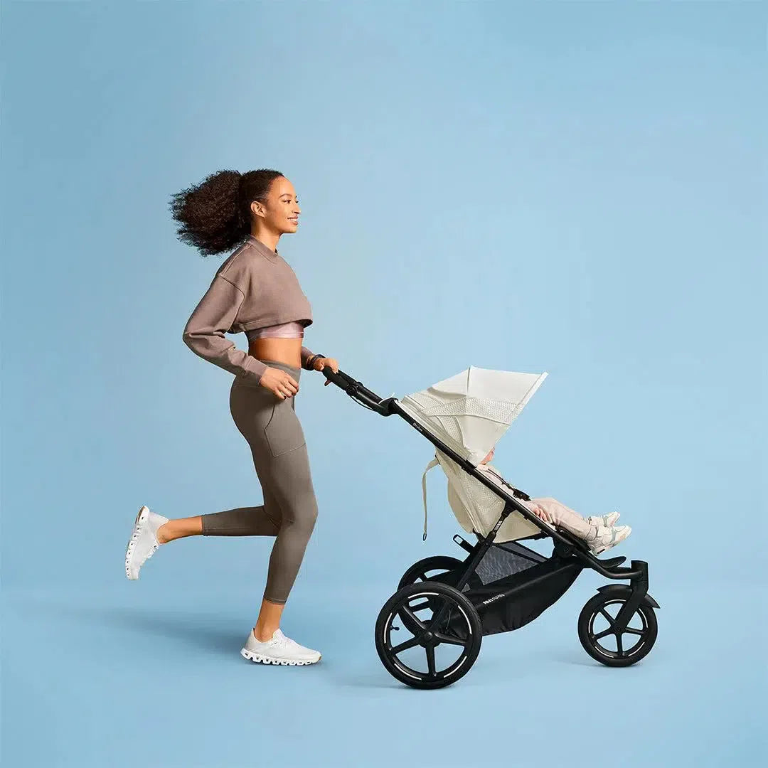 cybex-avi-spin-lifestyle-13_1 | Natural Baby Shower