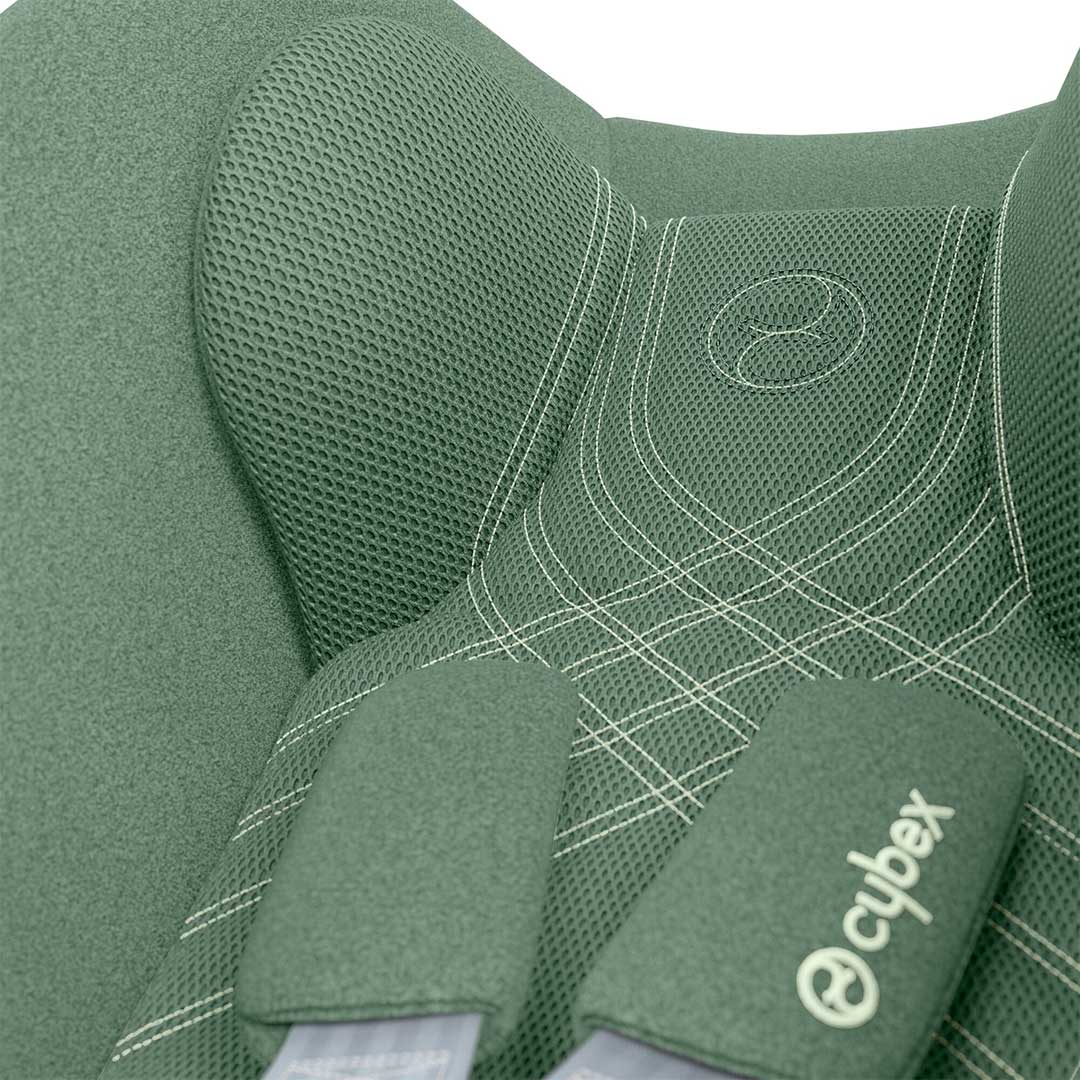 CYBEX Cloud T i-Size Plus Car Seat