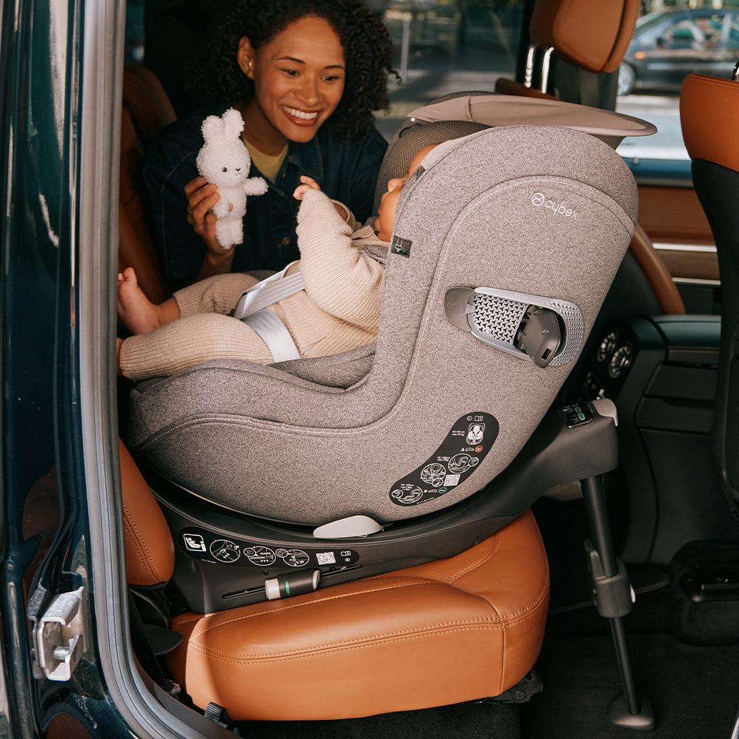 CYBEX Sirona T i-Size Plus Car Seat