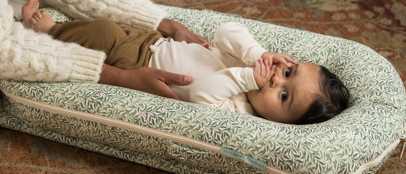 dockatot-deluxe-plus-docks-collection-banner-Natural Baby Shower