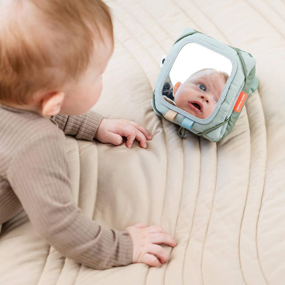 Done by Deer Baby Contrast Card Holder - Tiny Farm-Baby Sensory-Tiny Farm- | Natural Baby Shower