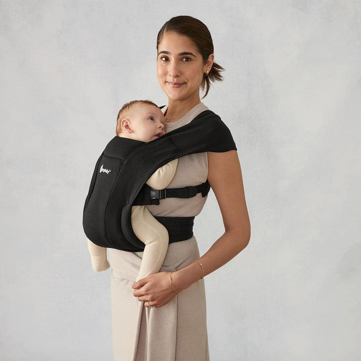 Ergobaby Embrace Newborn Carrier - Pure Black-Baby Carriers- | Natural Baby Shower