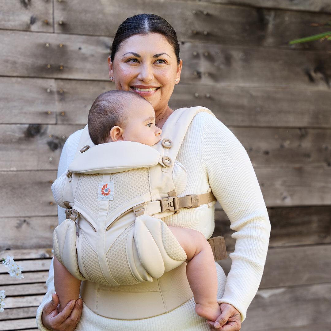 ergobaby stowaway carrier Ergobaby Omni Classic Carrier - Mesh