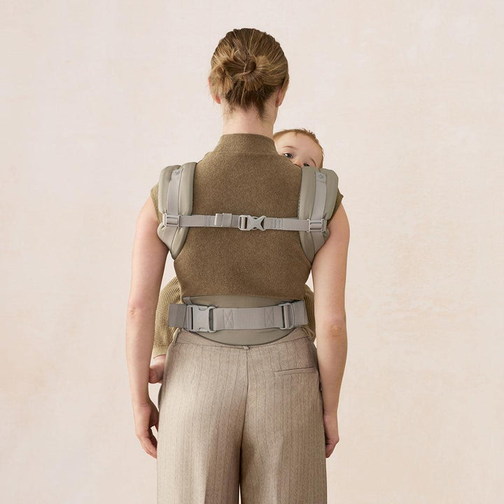 Ergobaby Omni Classic Mesh Baby Carrier - Soft Olive-Baby Carriers-Soft Olive-One Size | Natural Baby Shower